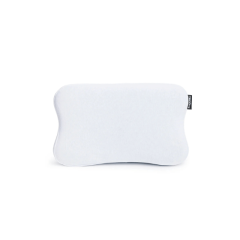Blackroll Recovery Pillow spilvendrāna uz gultas