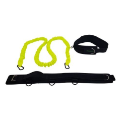 Tuvplāna foto ar Tunturi Agility Trainer treniņu aprīkojumu ar dzeltenu pretestības gumiju uz balta fona
